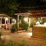 Taradella Hotel