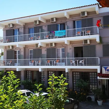 Отель Taradella Alissos