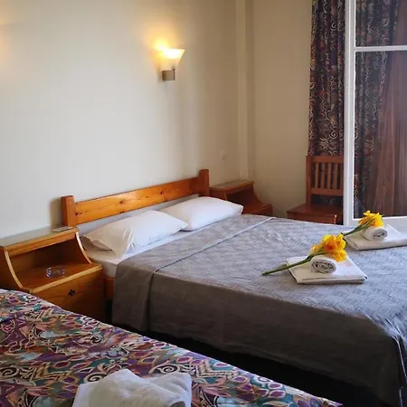 Taradella Hotel Alissos