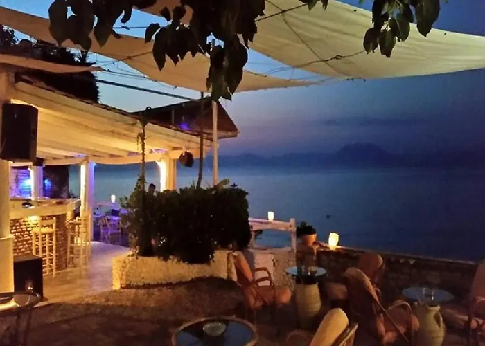 Taradella Отель