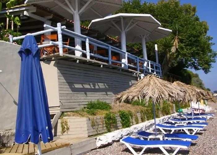 Taradella Отель