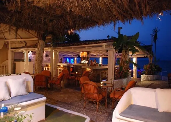 Отель Taradella 3*