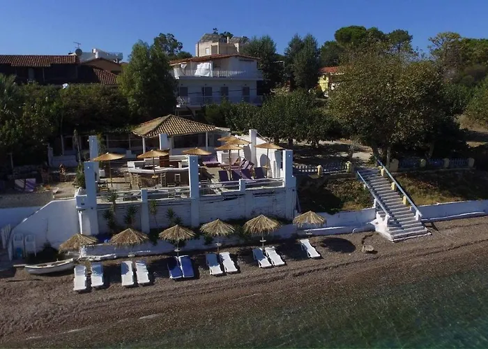 Отель Taradella