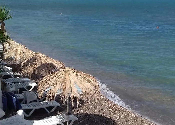 Отель Taradella Alissos