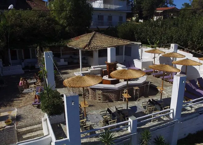 Отель Taradella Alissos