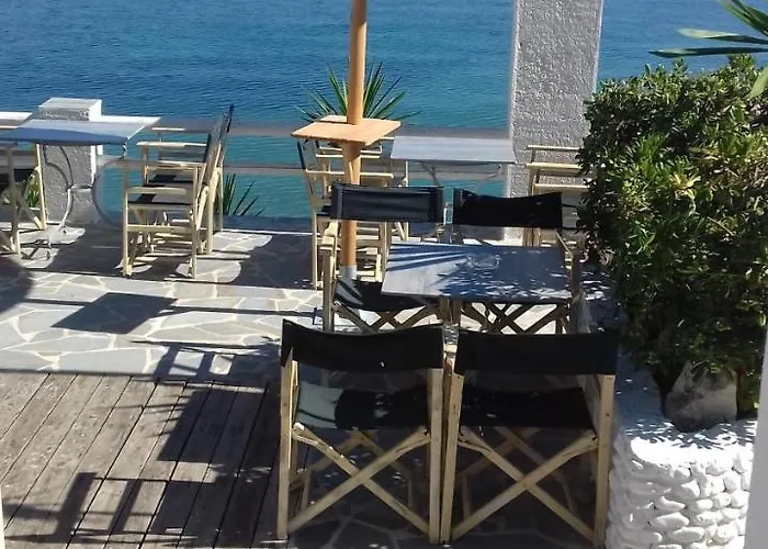 Отель Taradella 3*